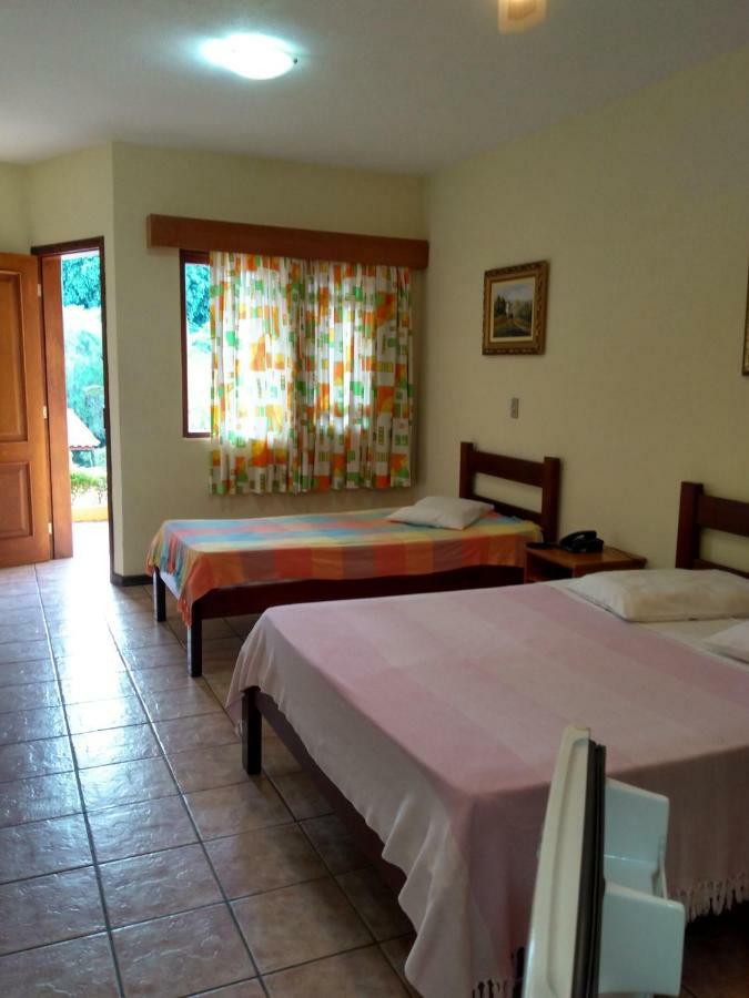 Hotel Fazenda Saint Nicolas อากวัสจิลิงดอยา ภายนอก รูปภาพ