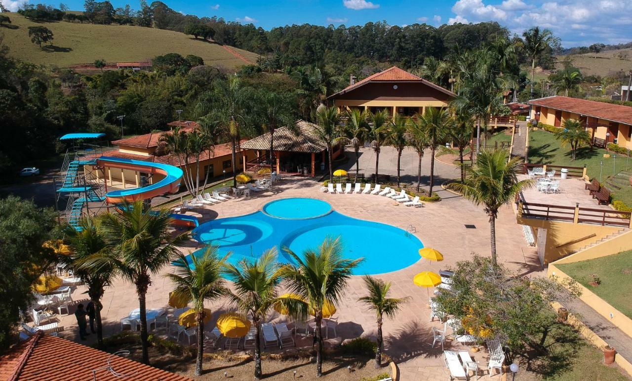 Hotel Fazenda Saint Nicolas อากวัสจิลิงดอยา ภายนอก รูปภาพ