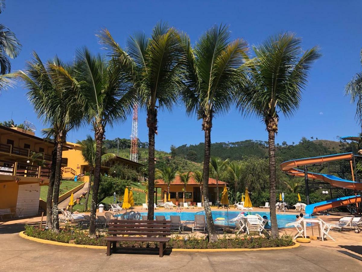 Hotel Fazenda Saint Nicolas อากวัสจิลิงดอยา ภายนอก รูปภาพ