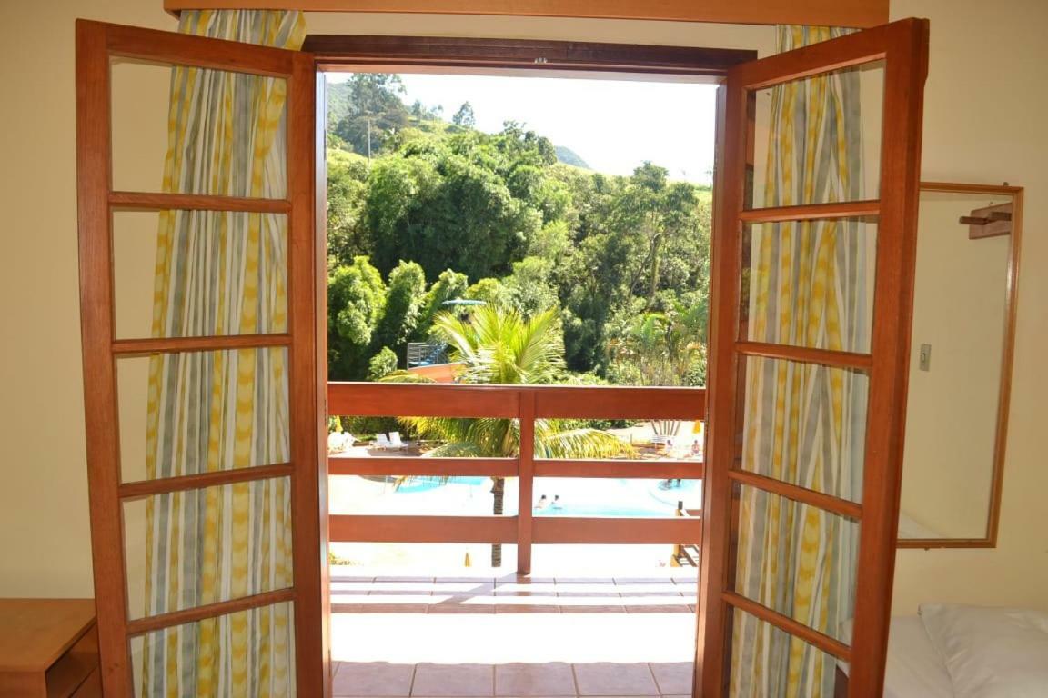 Hotel Fazenda Saint Nicolas อากวัสจิลิงดอยา ภายนอก รูปภาพ